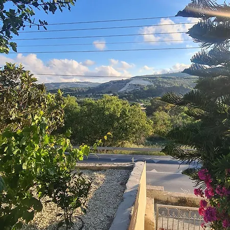 Sunset Paradise Stroumpi Stroumbi